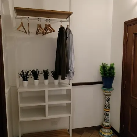 Alojamento de Acomodação e Pequeno-almoço Relais Donna Teresa Coast *