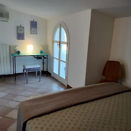 Relais Donna Teresa Coast