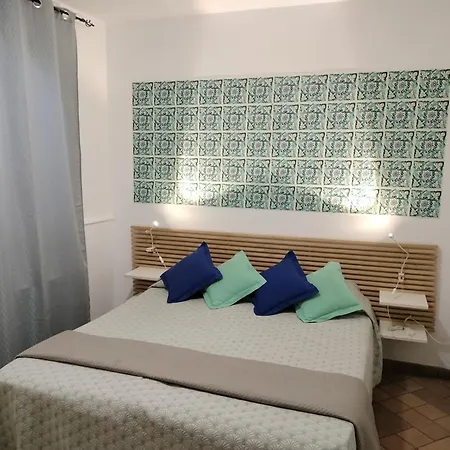Villa Donna Teresa Sorrento Coast Bed and Breakfast 4*